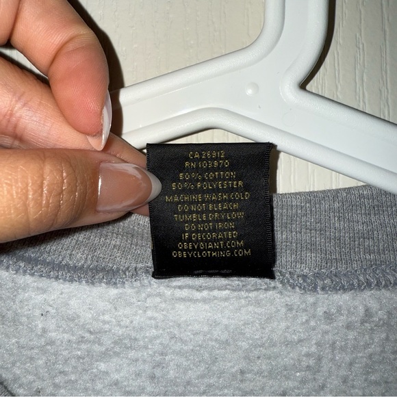 OBEY Cheetah/Grey Crewneck Sweatshirt - Picture 4 of 6